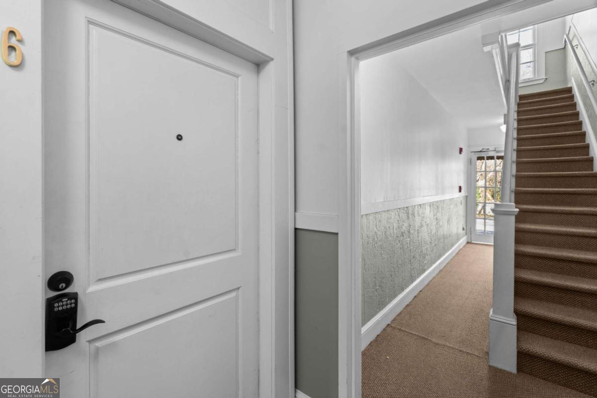 1071 N Highland Avenue NE # 6