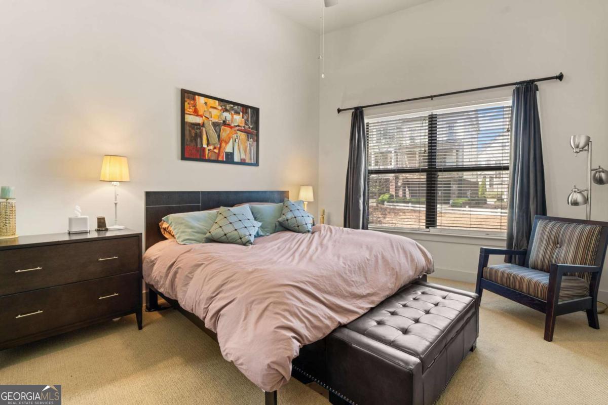 200 N Highland Avenue # 102