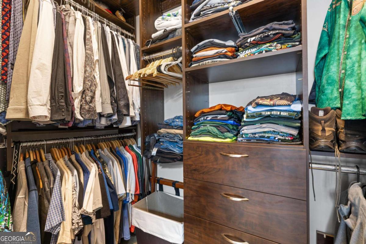 200 N Highland Avenue # 102