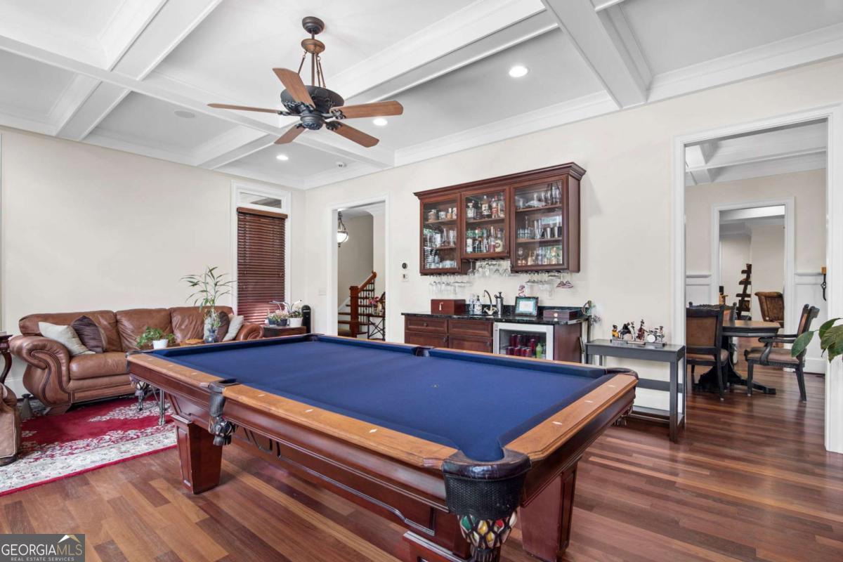 1110 Univerisity Drive NE