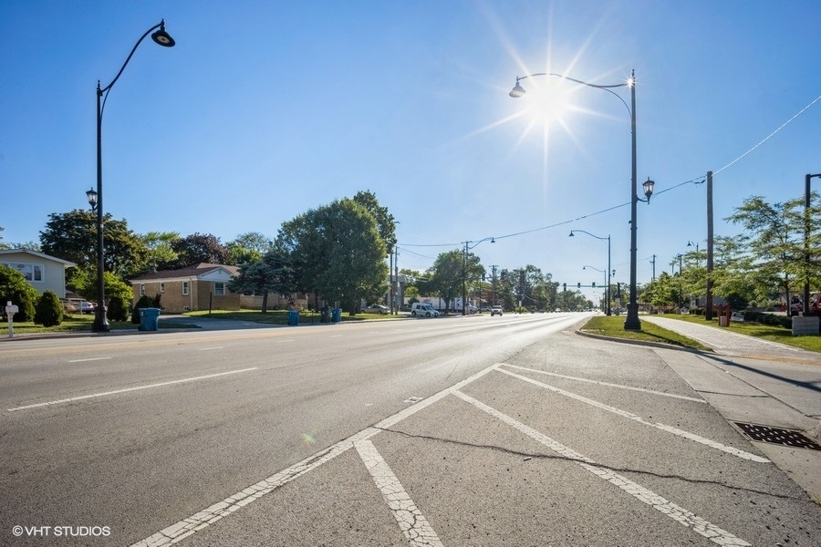 1180 W Irving Park Road