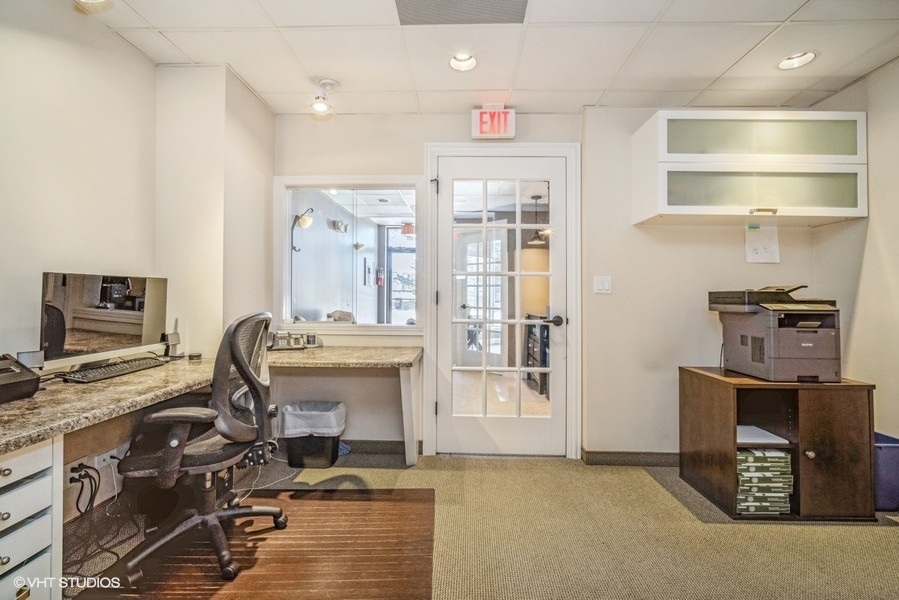 518 E Northwest Highway