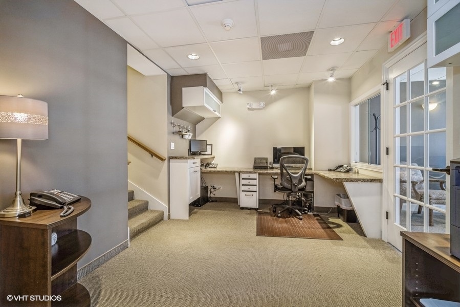 518 E Northwest Highway