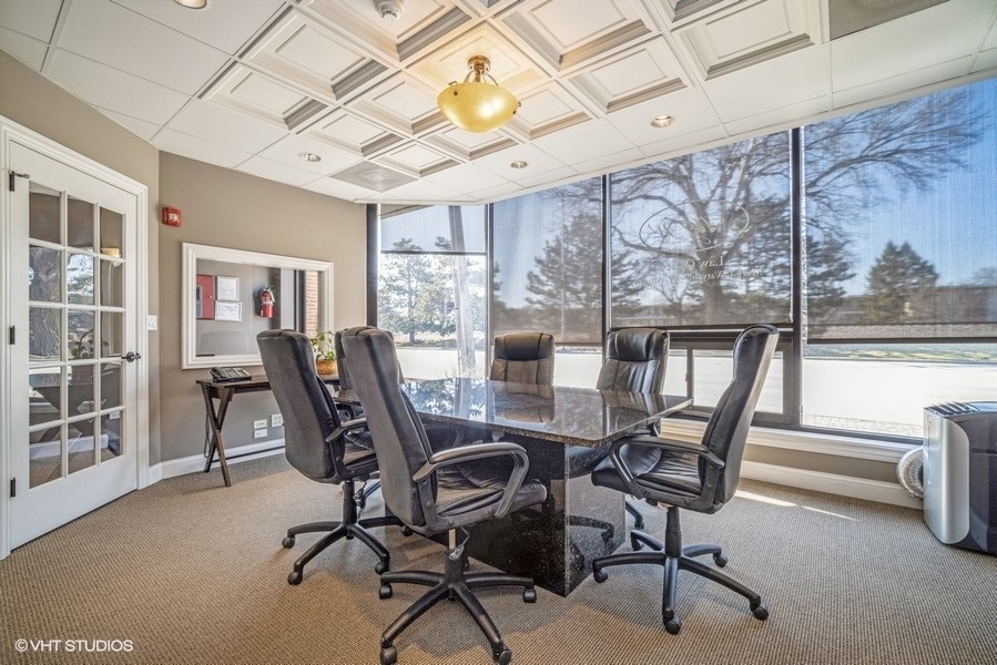 518 E Northwest Highway