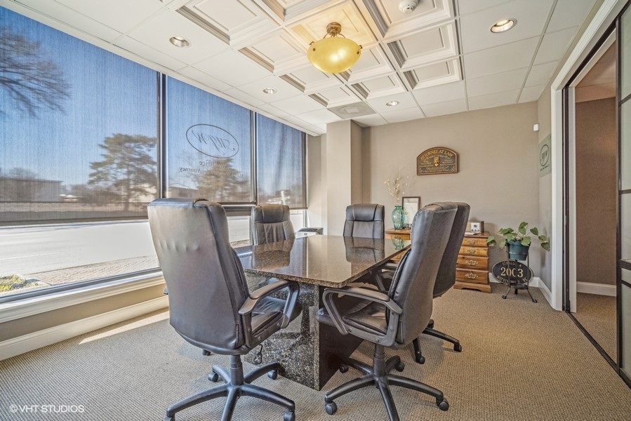 518 E Northwest Highway