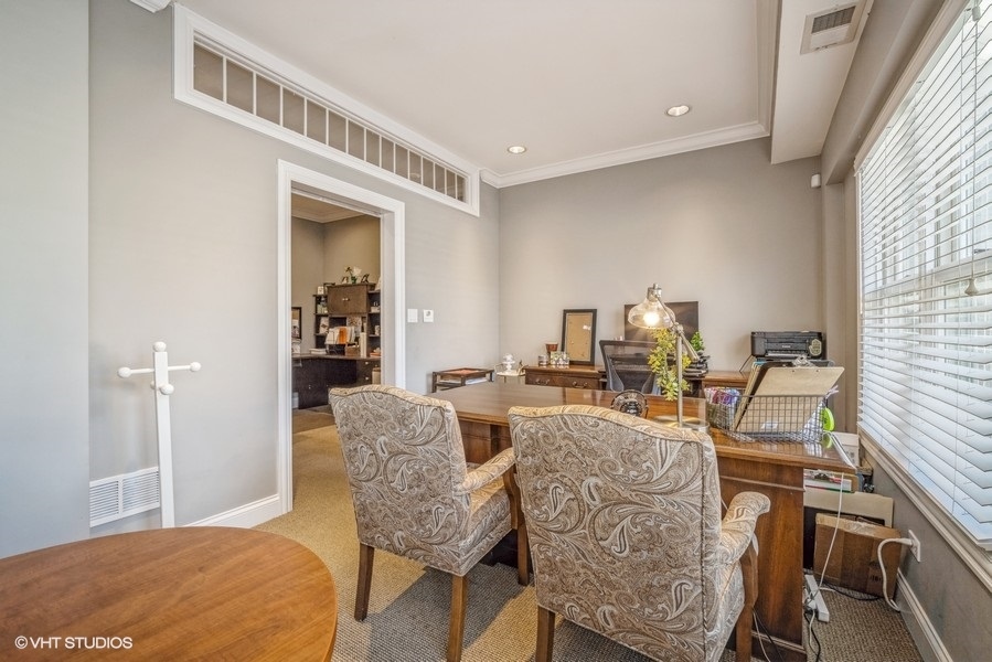 518 E Northwest Highway