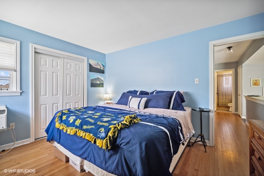 112 N Broadway Avenue