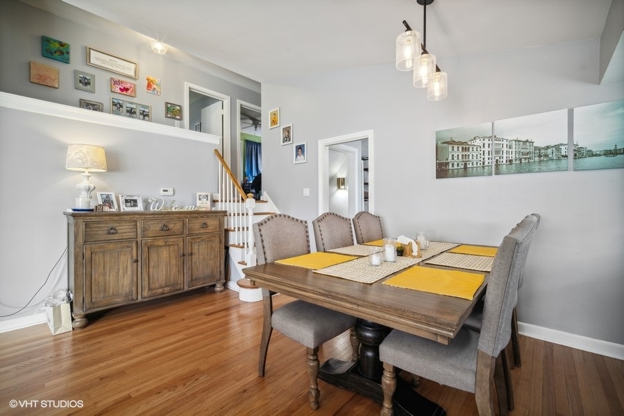 112 N Broadway Avenue