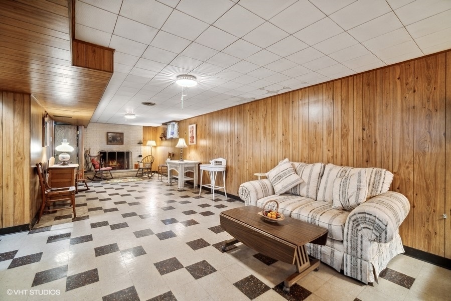 7655 Le Claire Avenue