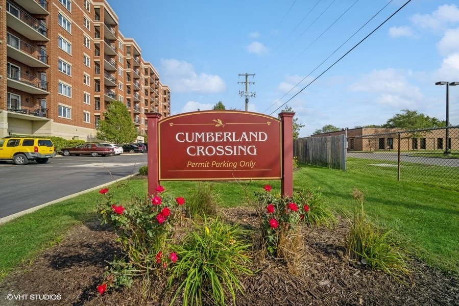 5555 N CUMBERLAND Avenue Unit: 706