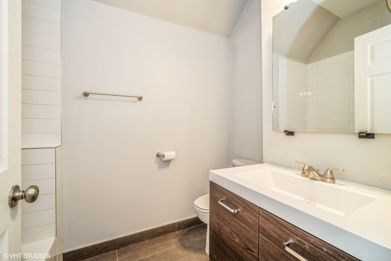 3645 W McLean Avenue Unit: 2