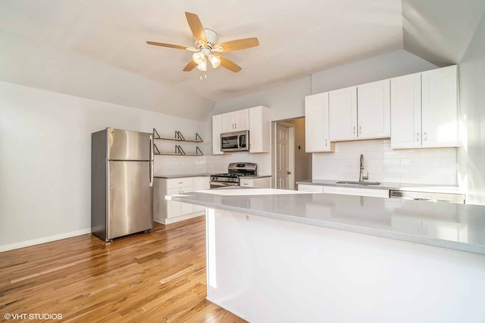 3645 W McLean Avenue Unit: 2