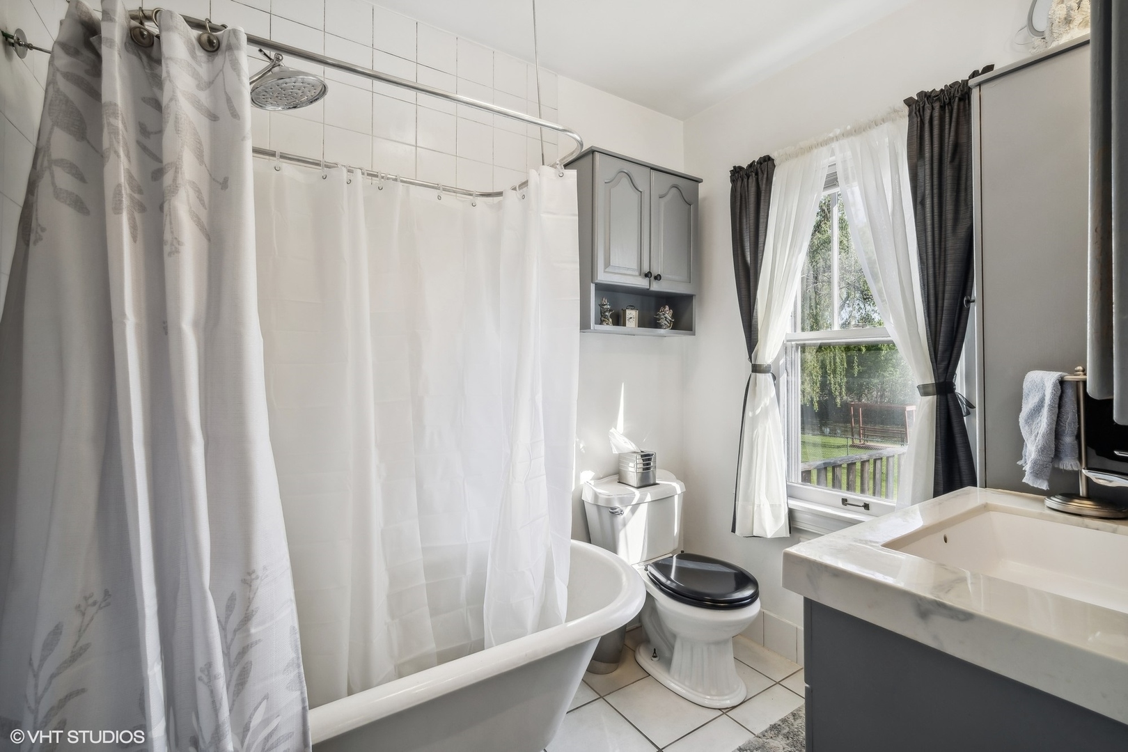 38201 N Watts Avenue