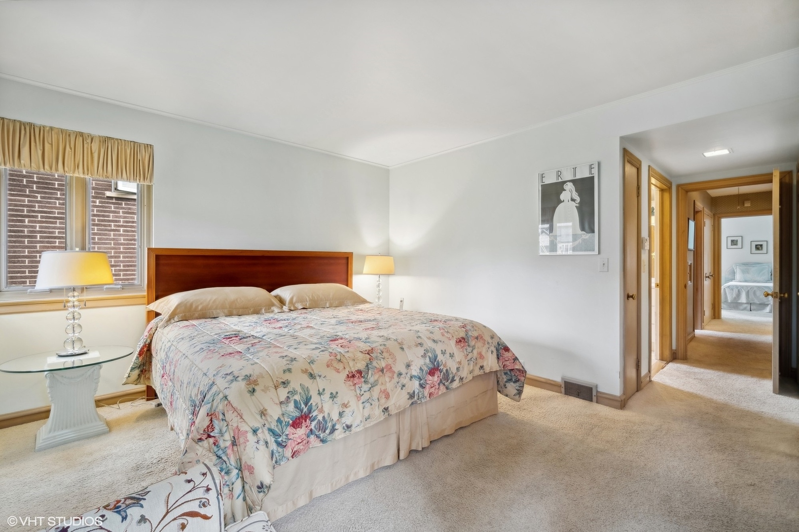 2001 Woodland Avenue