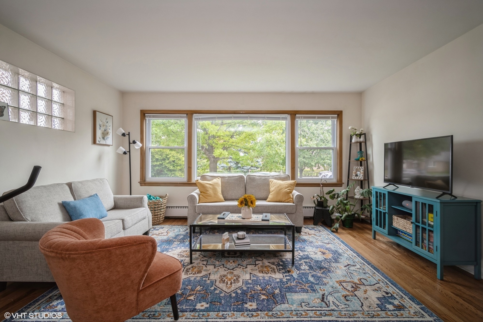 7504 W Devon Avenue Unit: 1