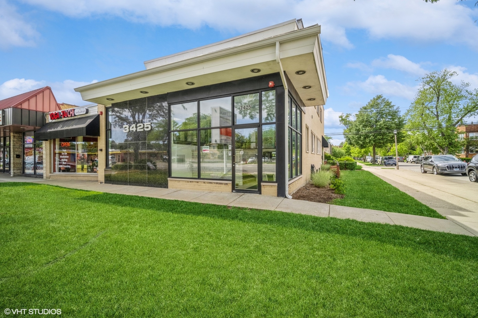 3425 Dempster Street