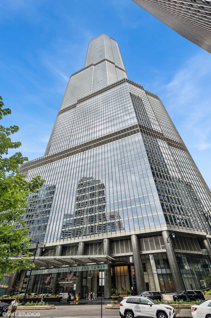 401 N Wabash Avenue Unit: 45B