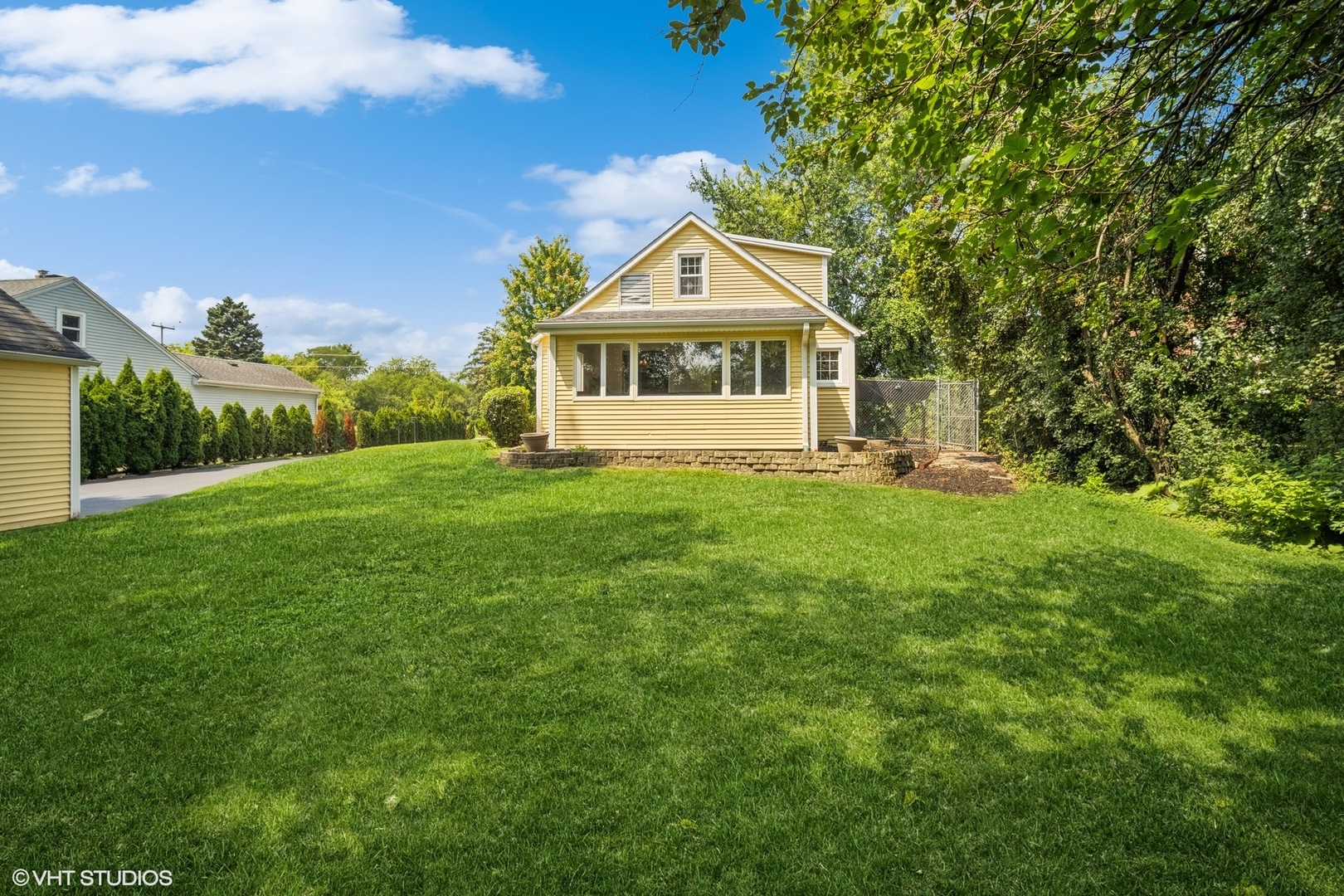 9363 Oak Park Avenue