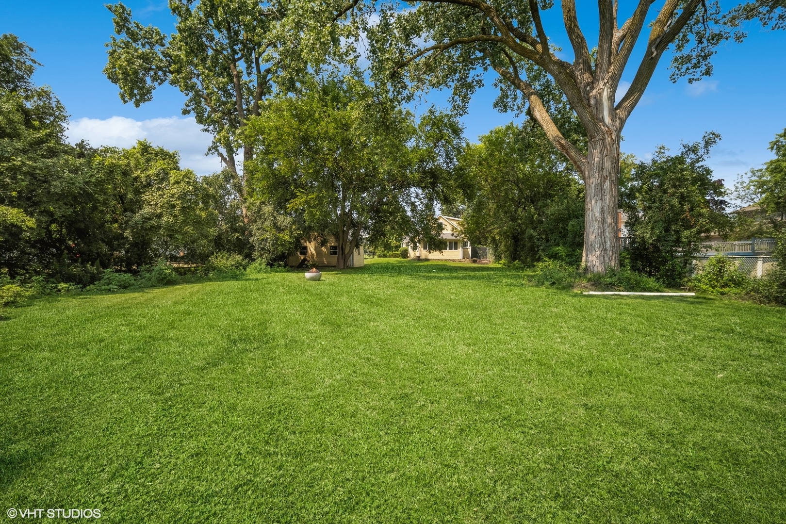 9363 Oak Park Avenue