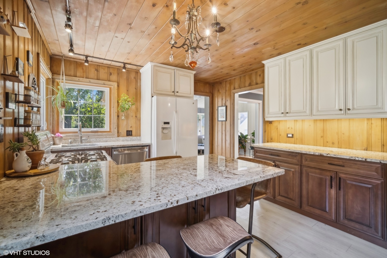 9363 Oak Park Avenue