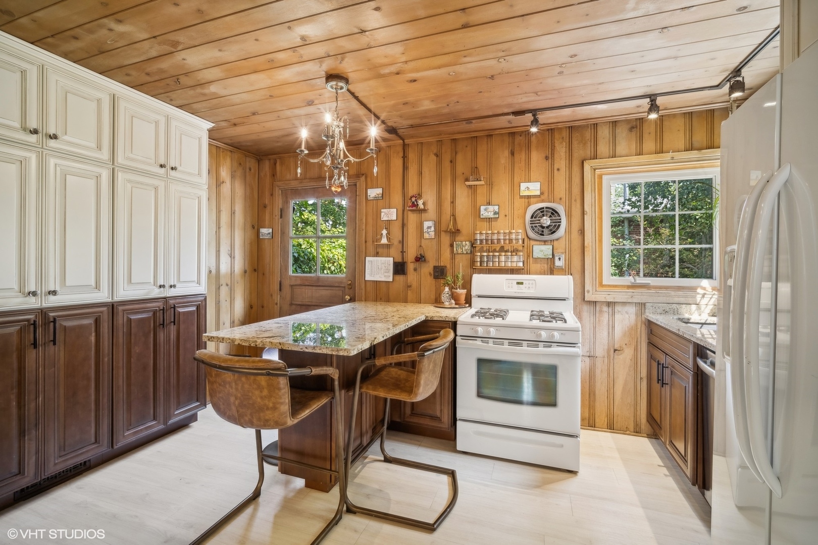 9363 Oak Park Avenue