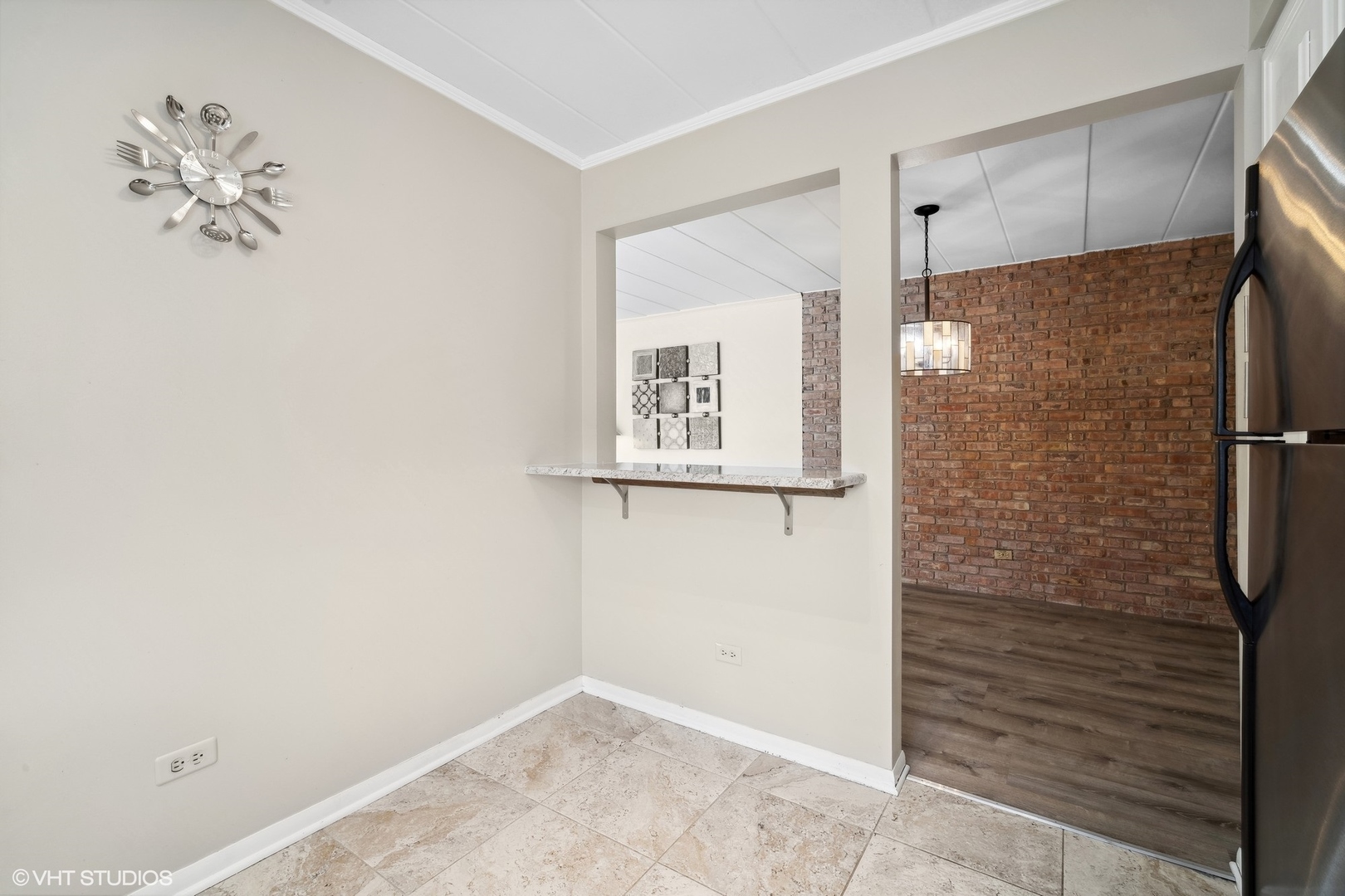 2 N Dee Road Unit: 103