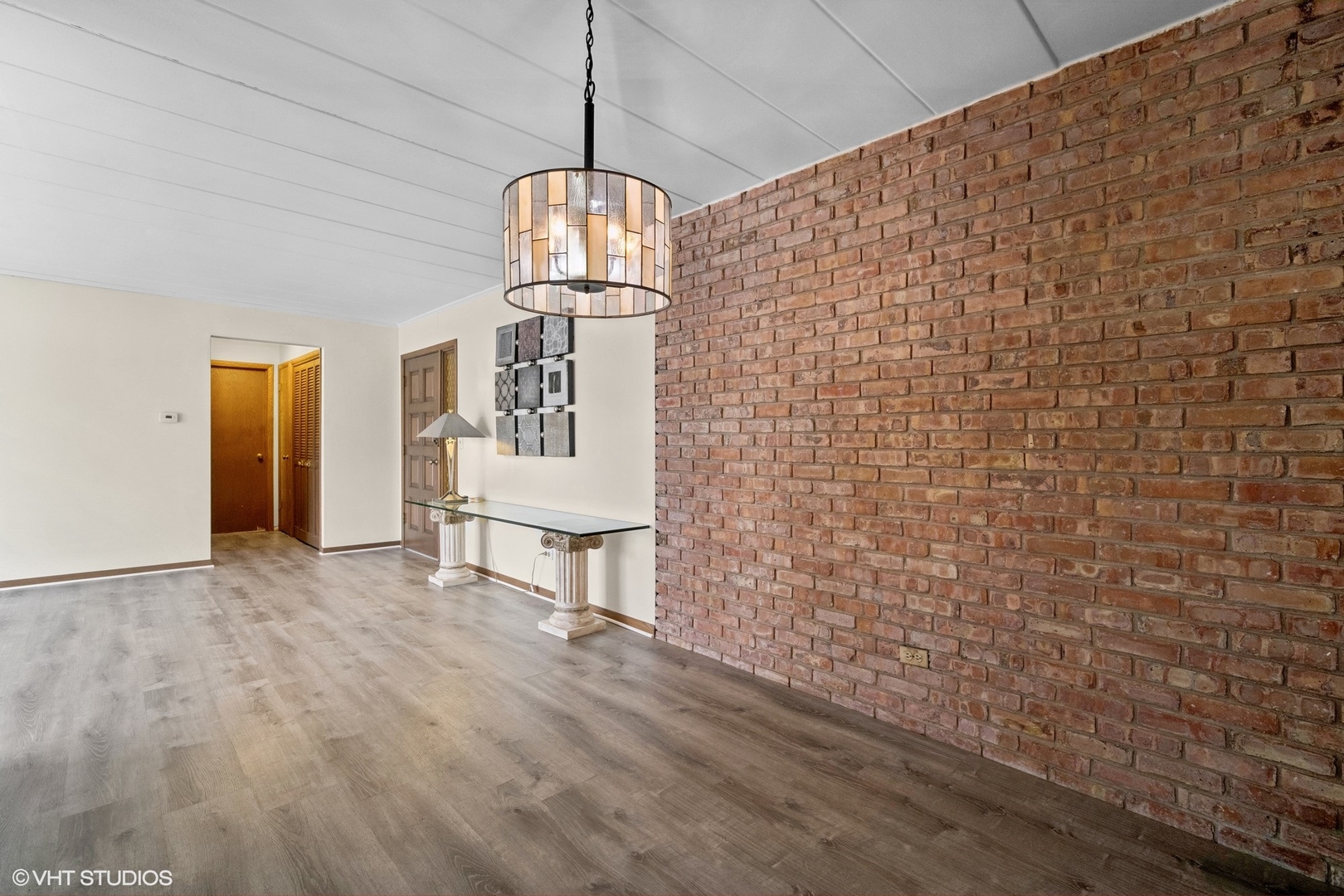 2 N Dee Road Unit: 103