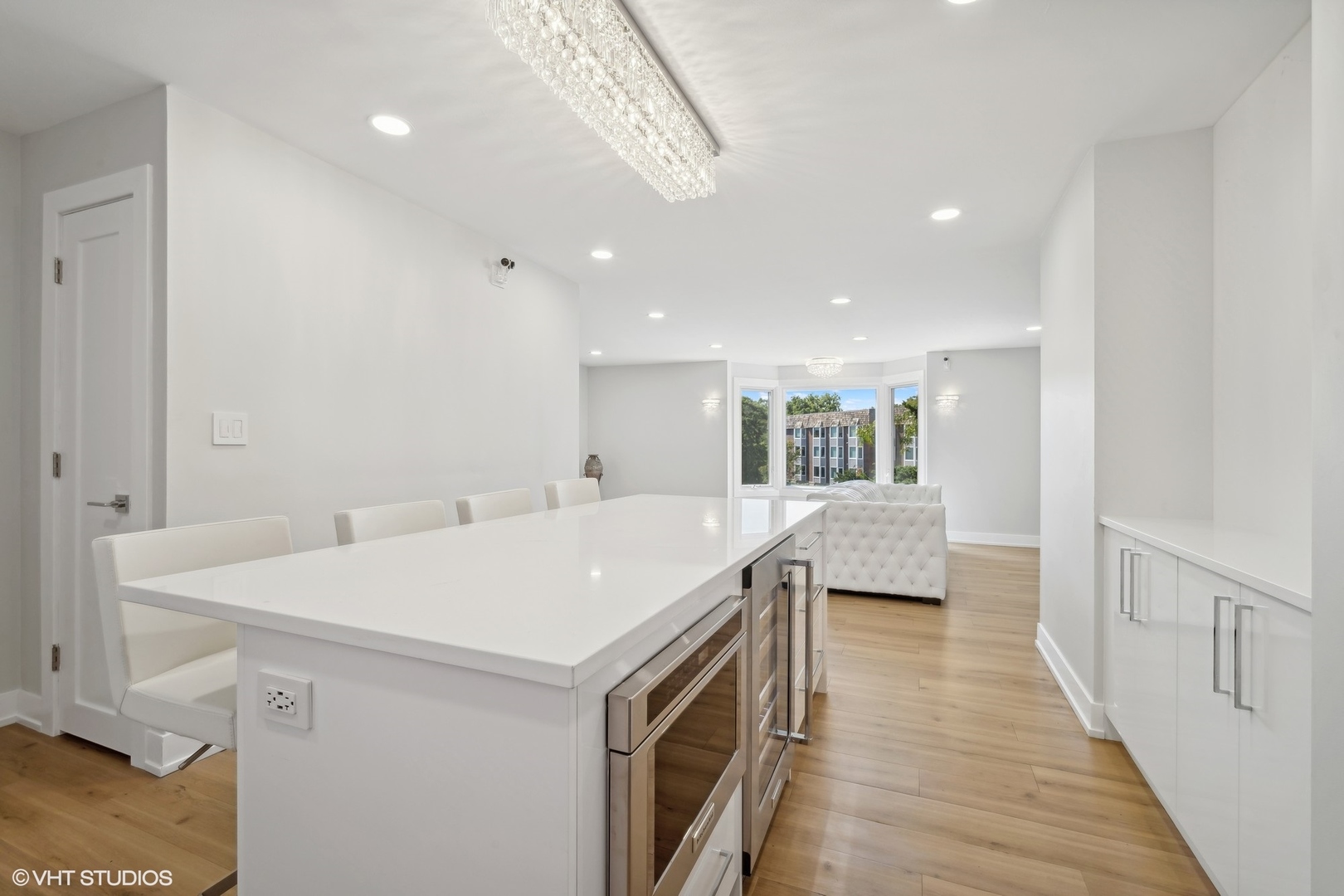 2500 Archbury Lane Unit: 2A