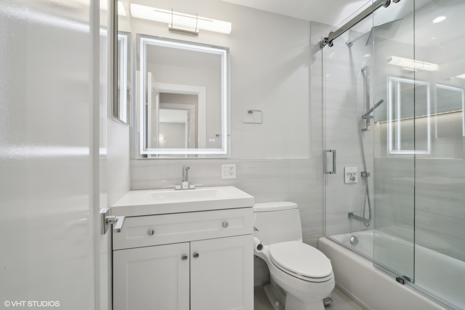 2500 Archbury Lane Unit: 2A