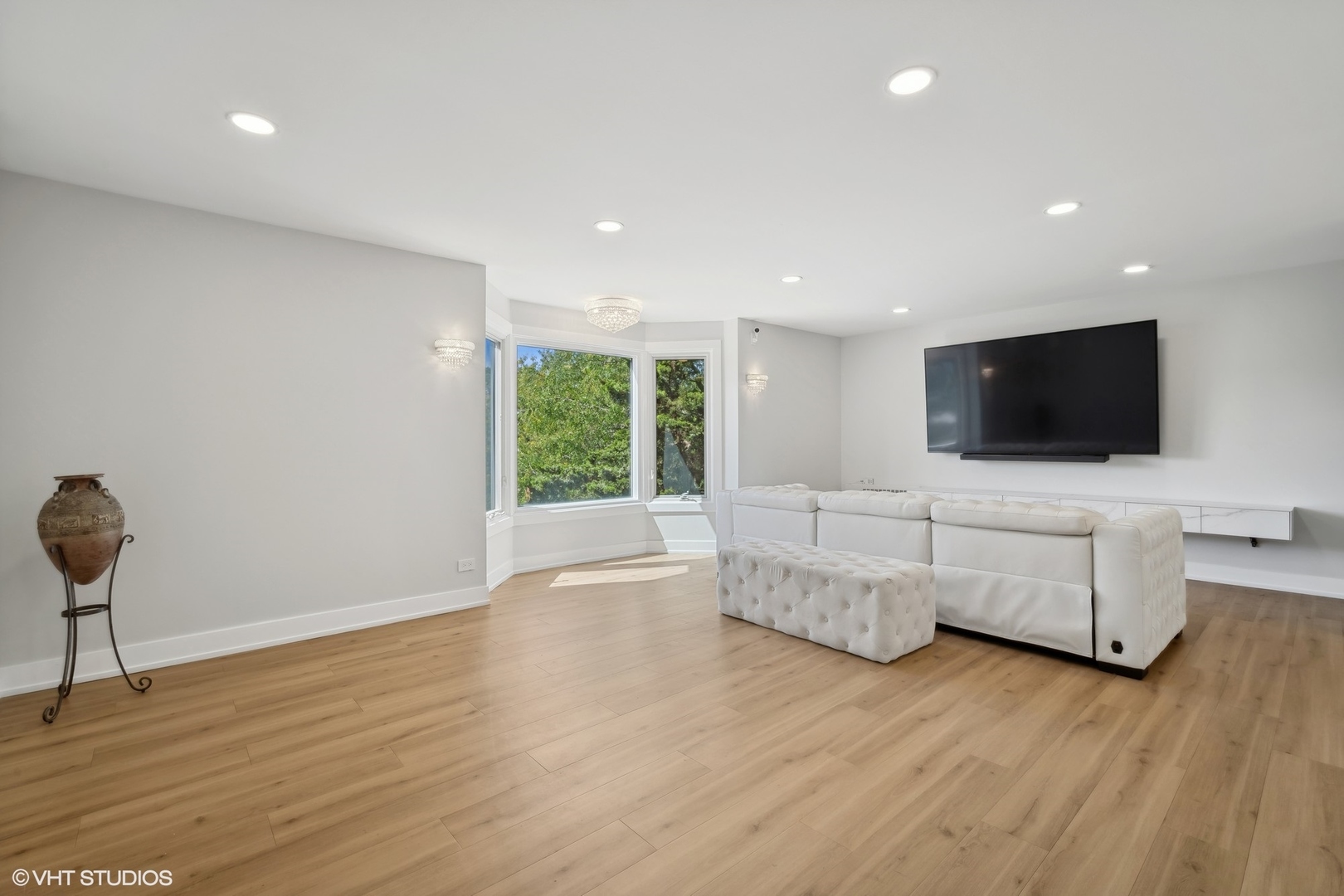 2500 Archbury Lane Unit: 2A