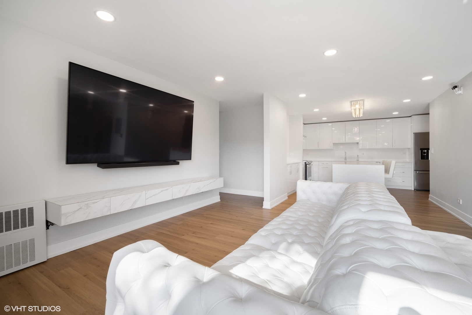 2500 Archbury Lane Unit: 2A