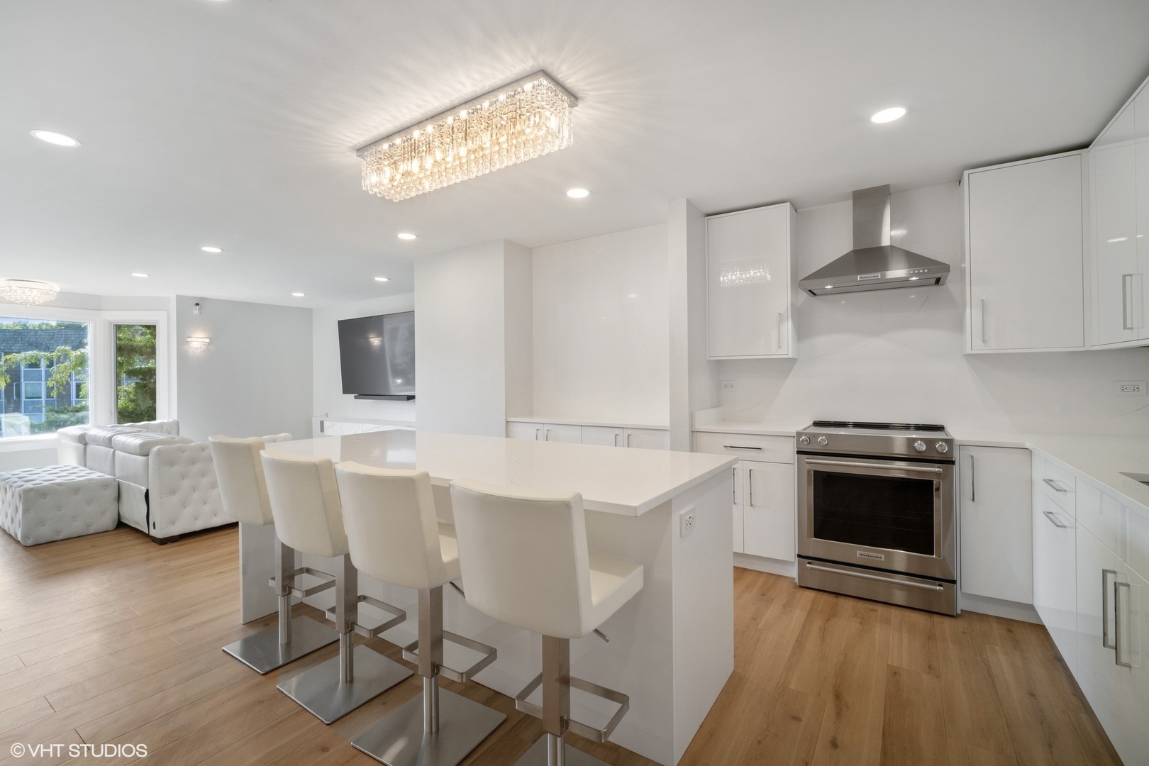 2500 Archbury Lane Unit: 2A