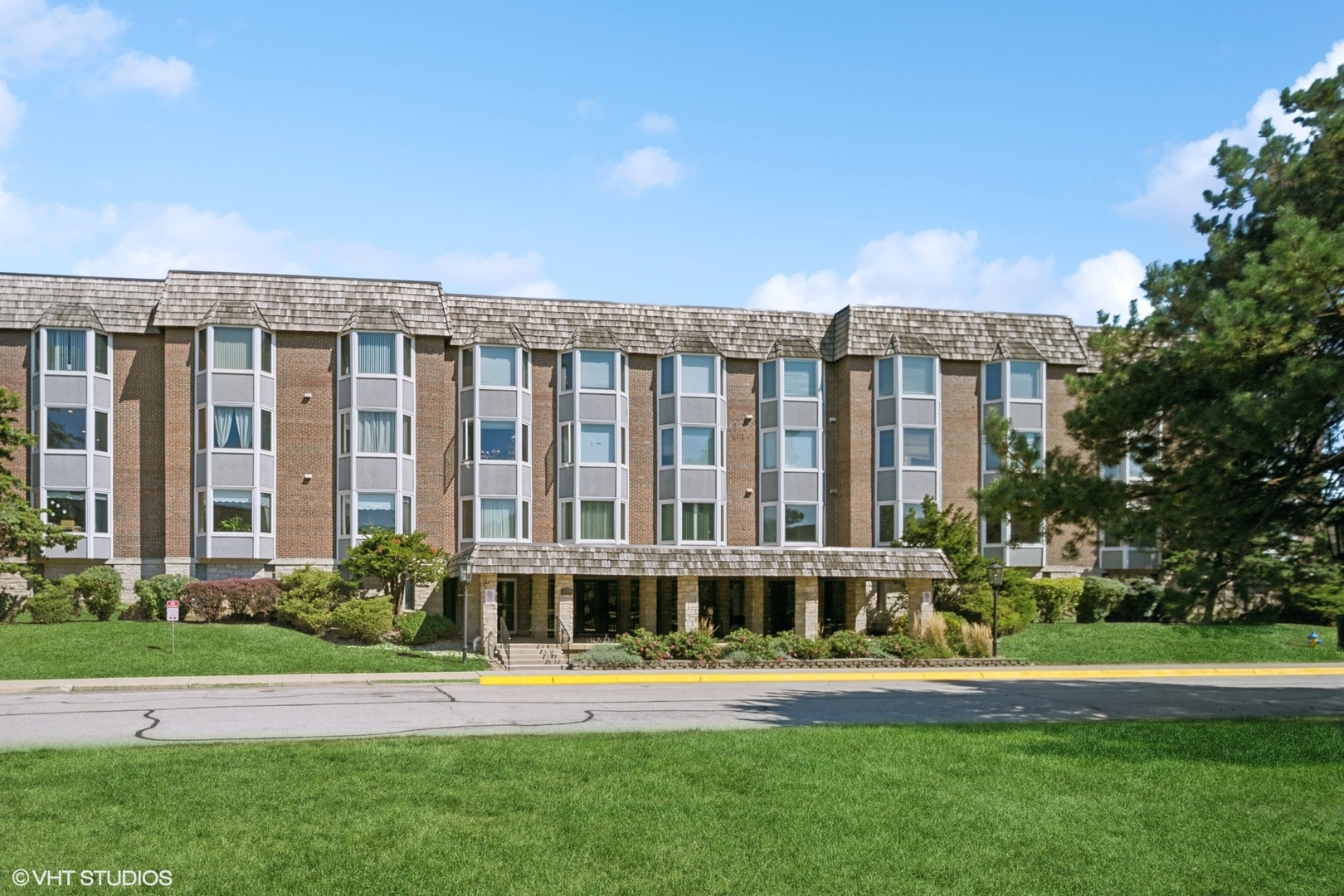 2500 Archbury Lane Unit: 2A