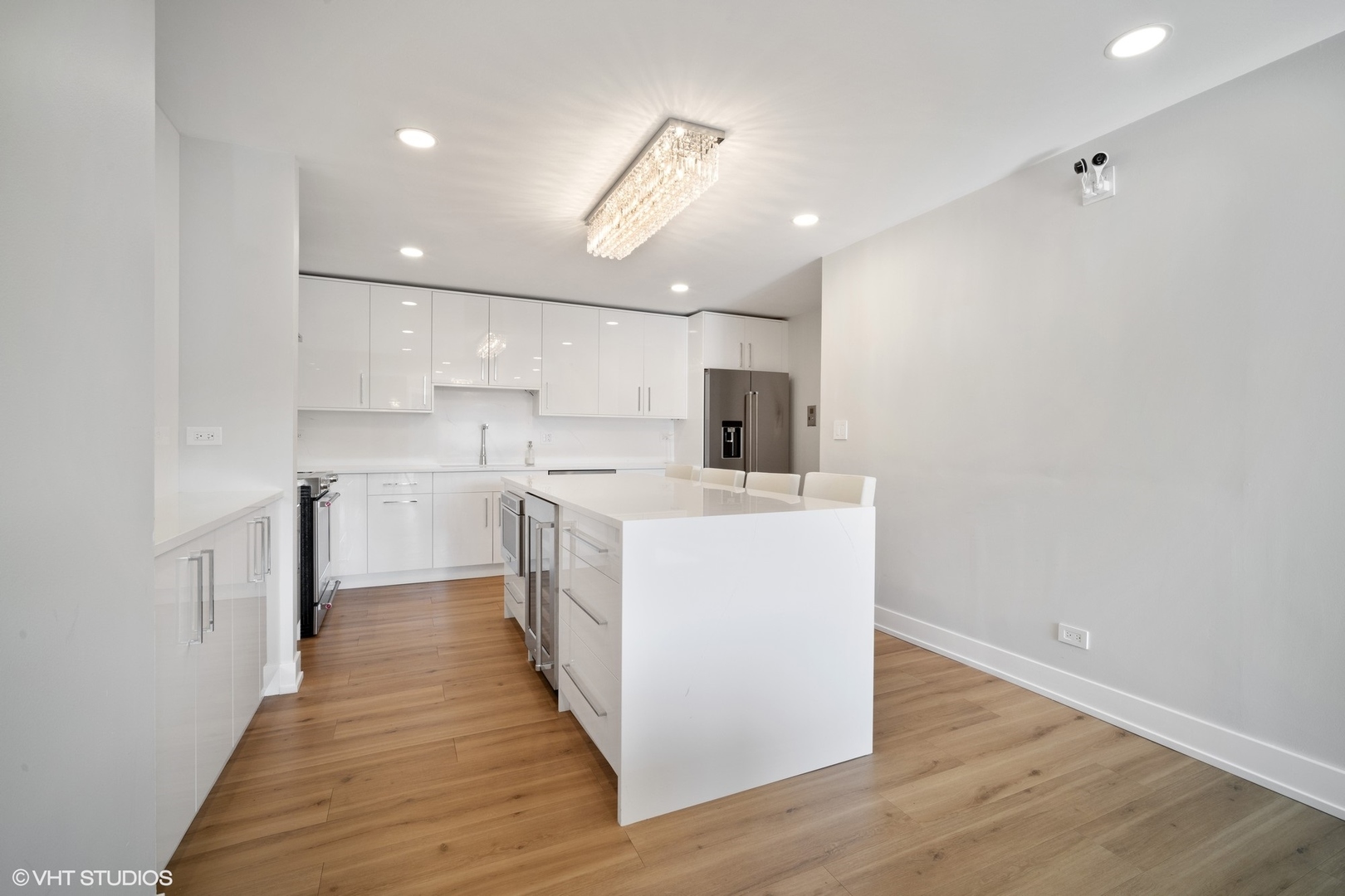 2500 Archbury Lane Unit: 2A