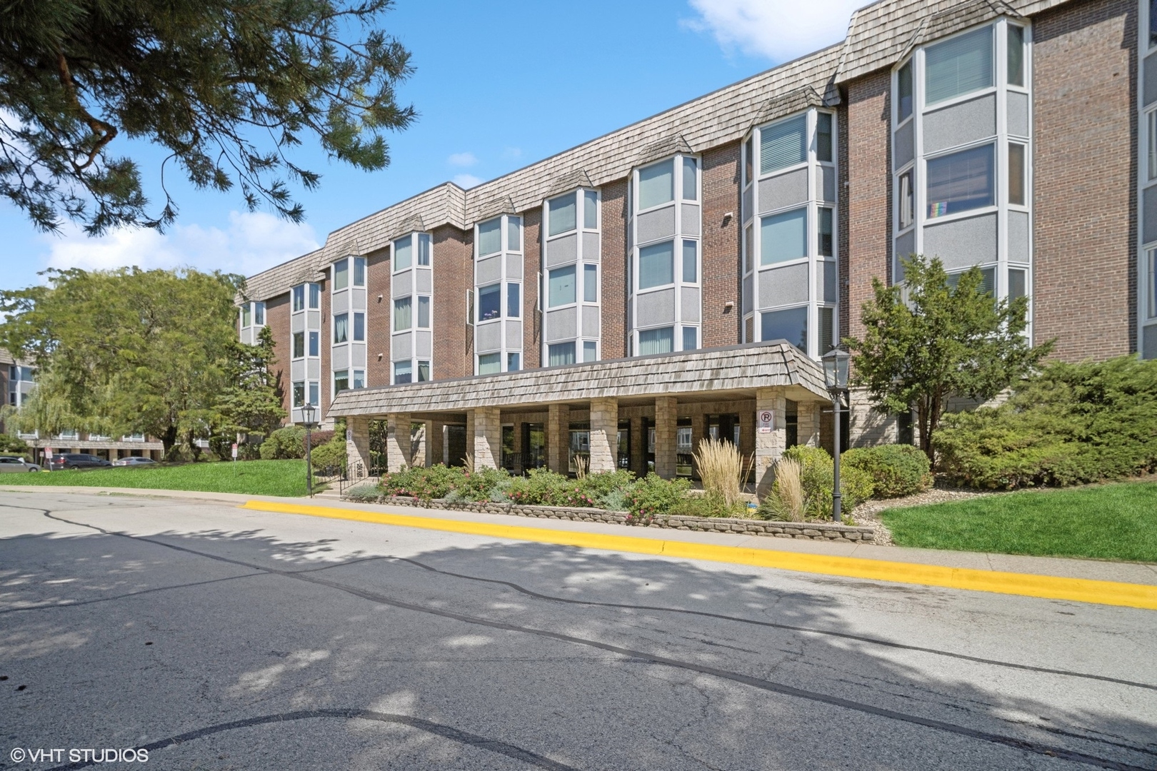 2500 Archbury Lane Unit: 2A