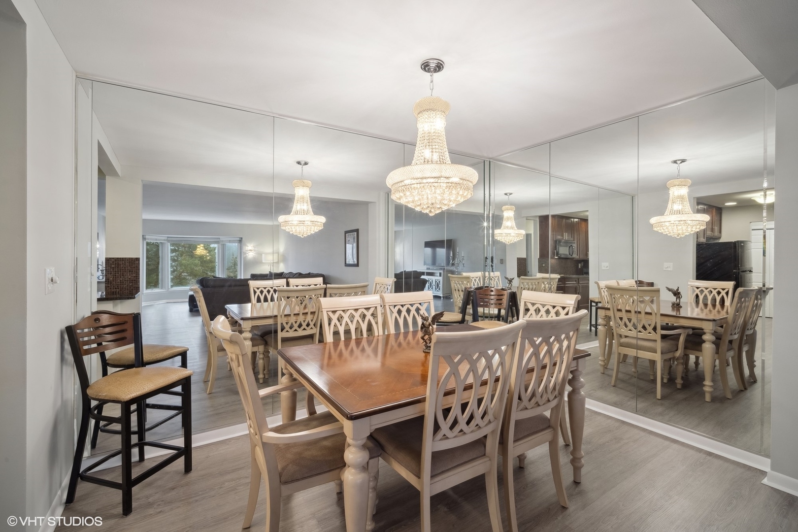 2500 Archbury Lane Unit: 3D