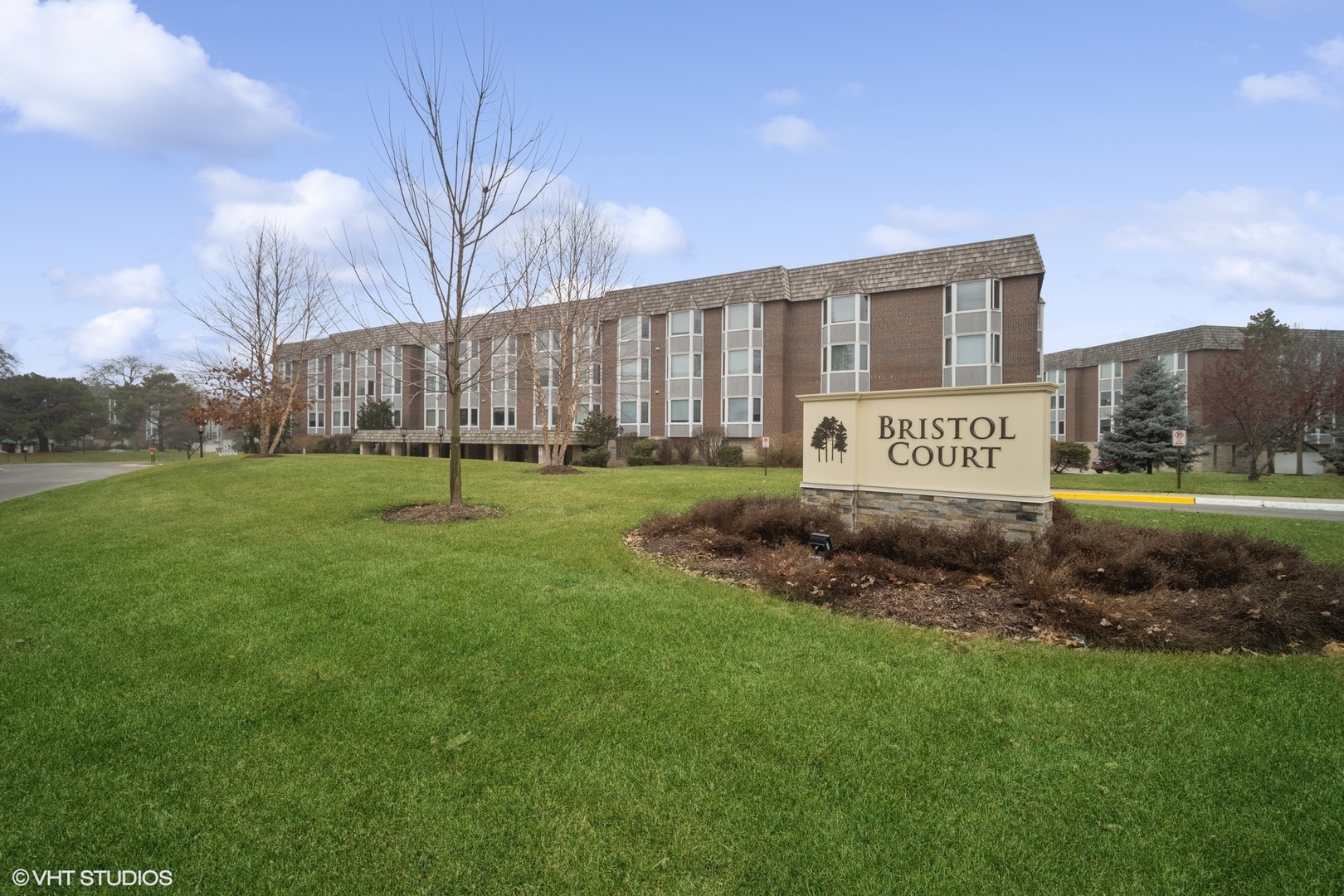 2500 Archbury Lane Unit: 3D