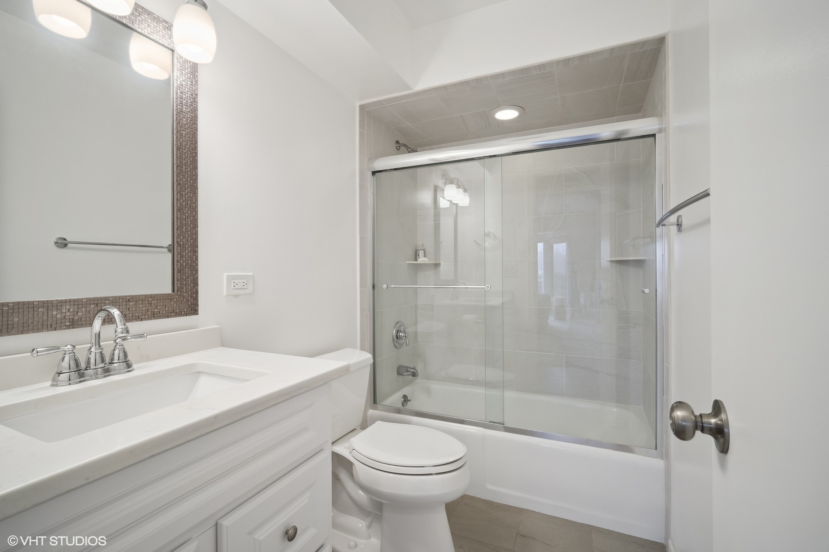 2500 Archbury Lane Unit: 3D