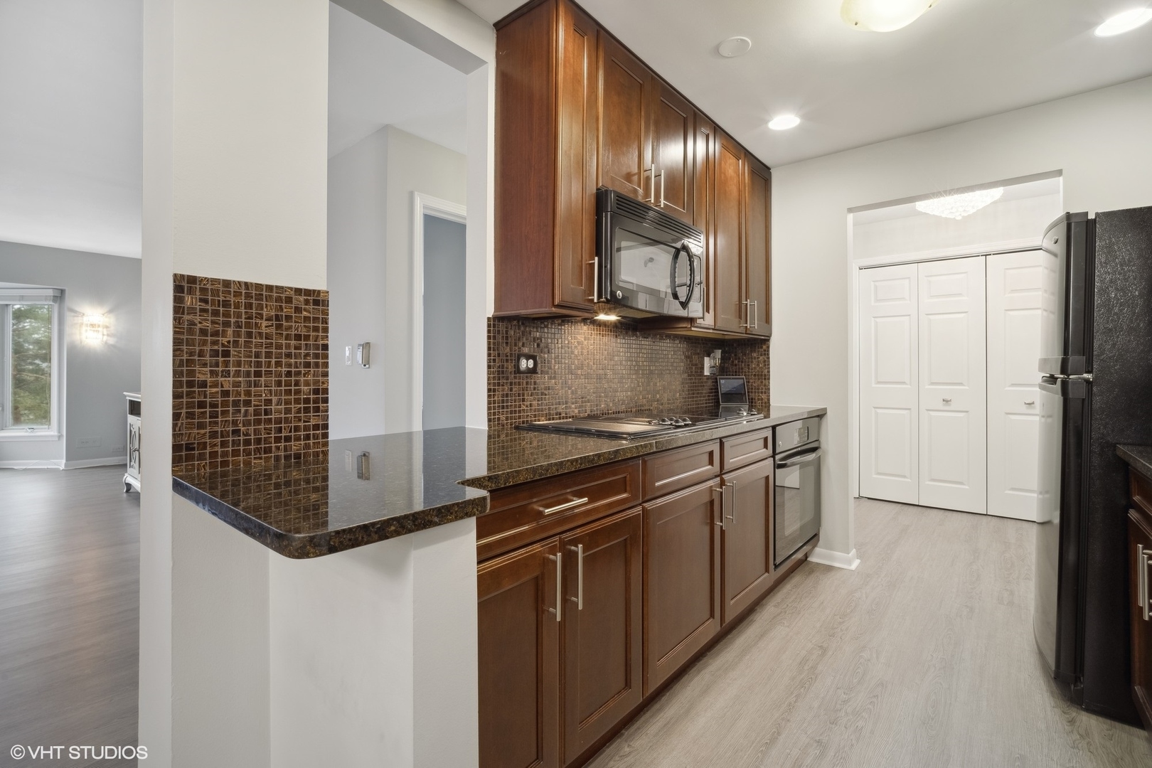 2500 Archbury Lane Unit: 3D