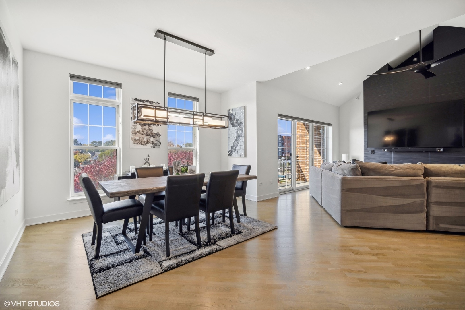 40 E Northwest Highway Unit: 316