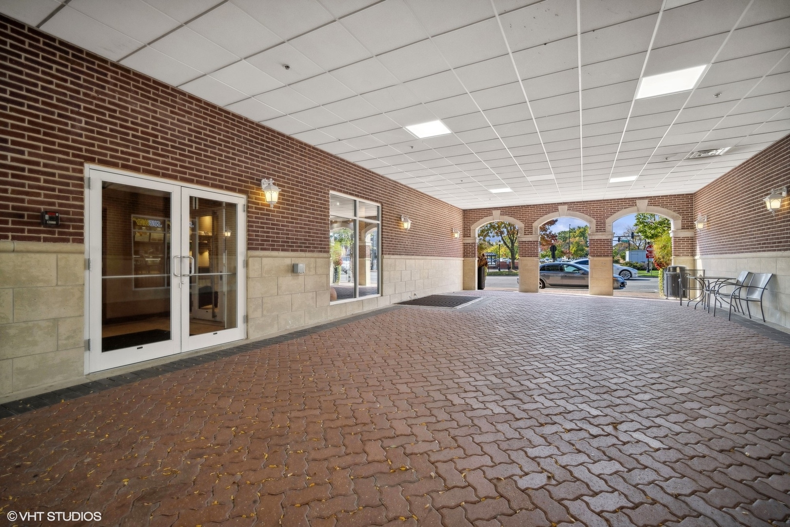 40 E Northwest Highway Unit: 316