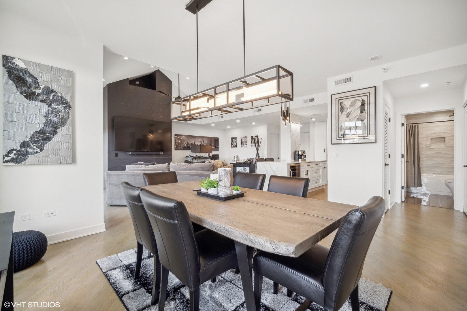 40 E Northwest Highway Unit: 316