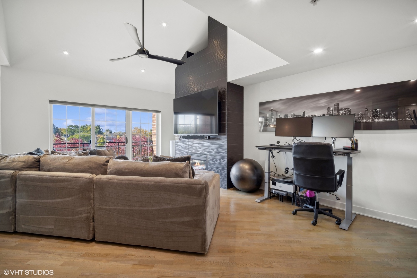 40 E Northwest Highway Unit: 316