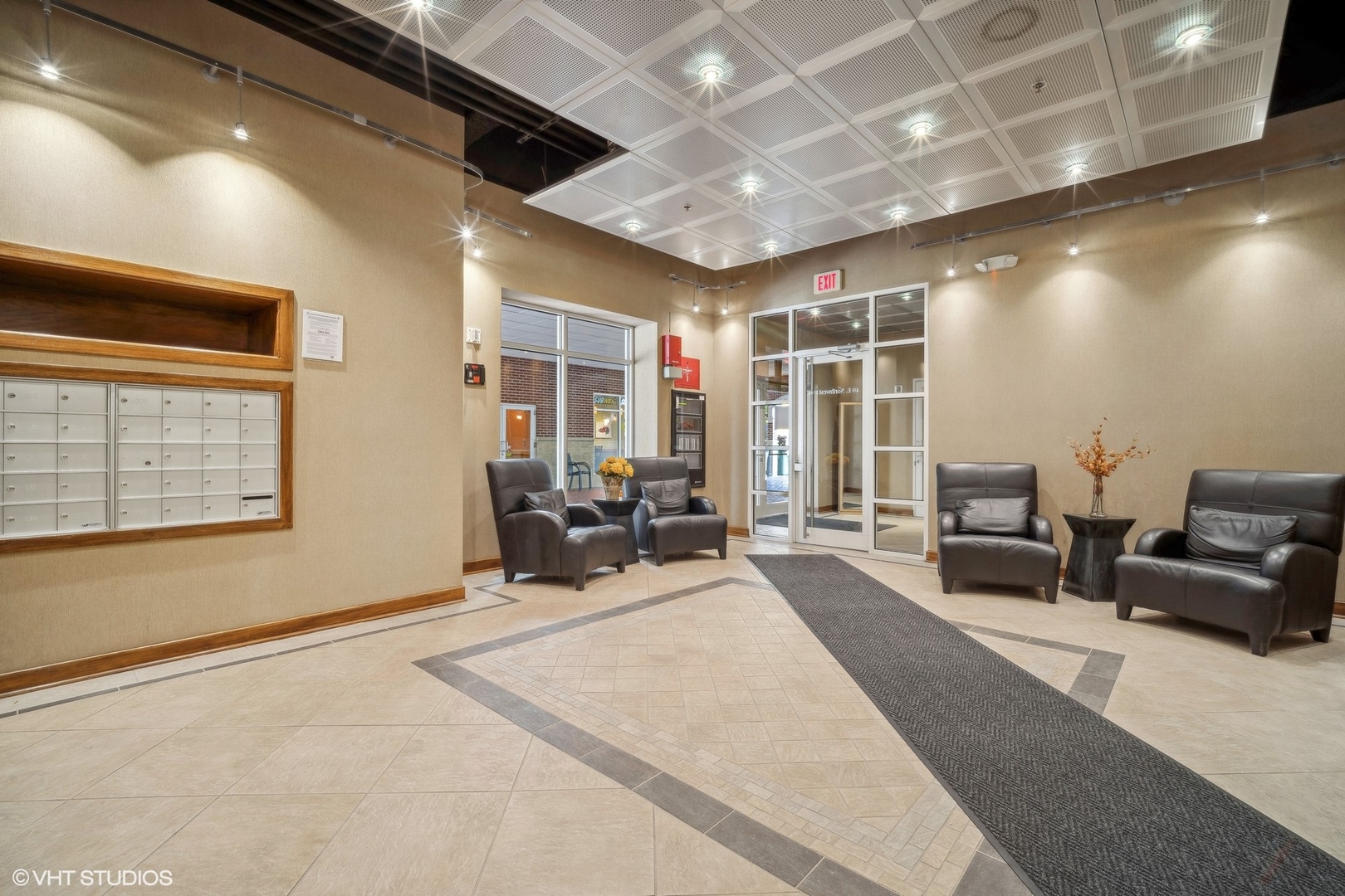 40 E Northwest Highway Unit: 316