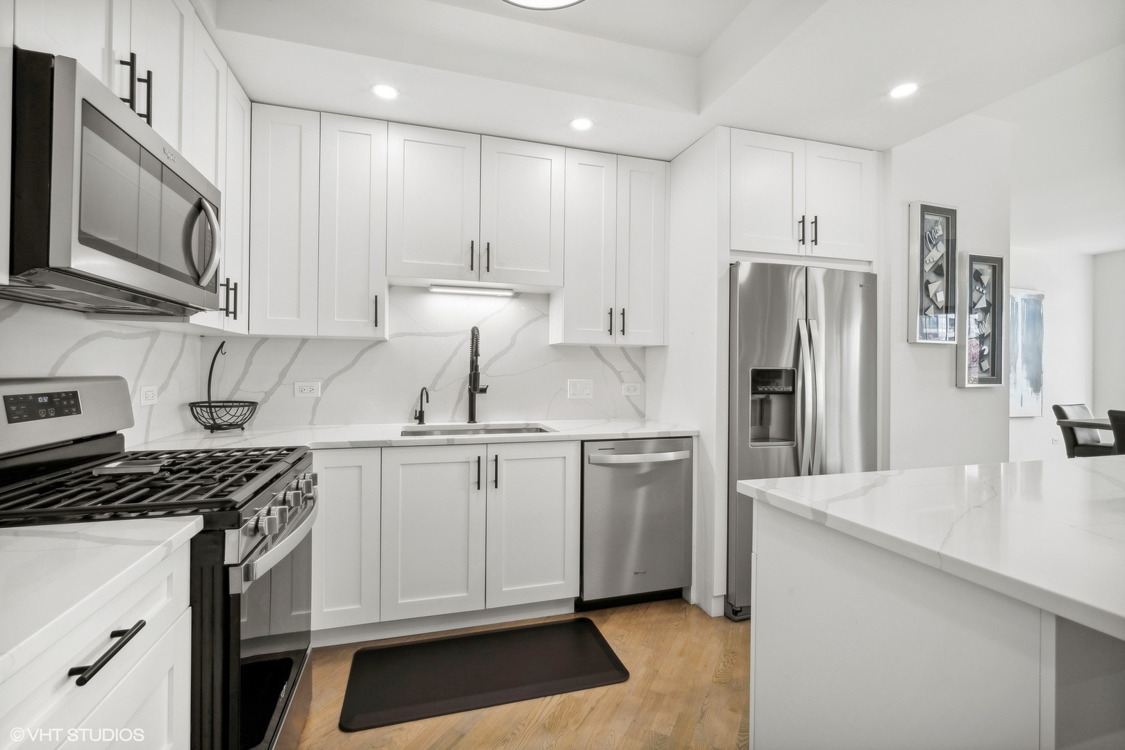 40 E Northwest Highway Unit: 316