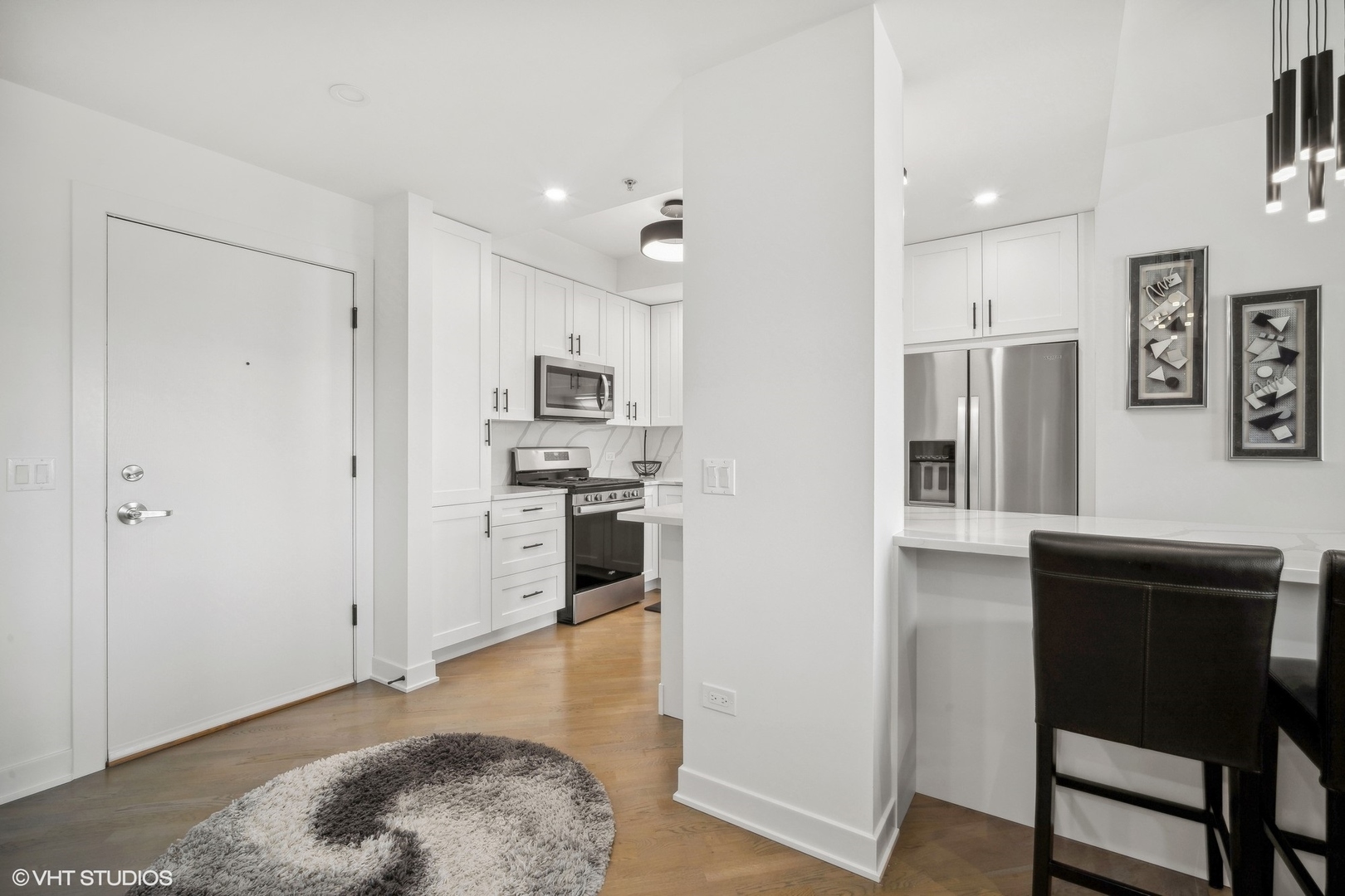 40 E Northwest Highway Unit: 316