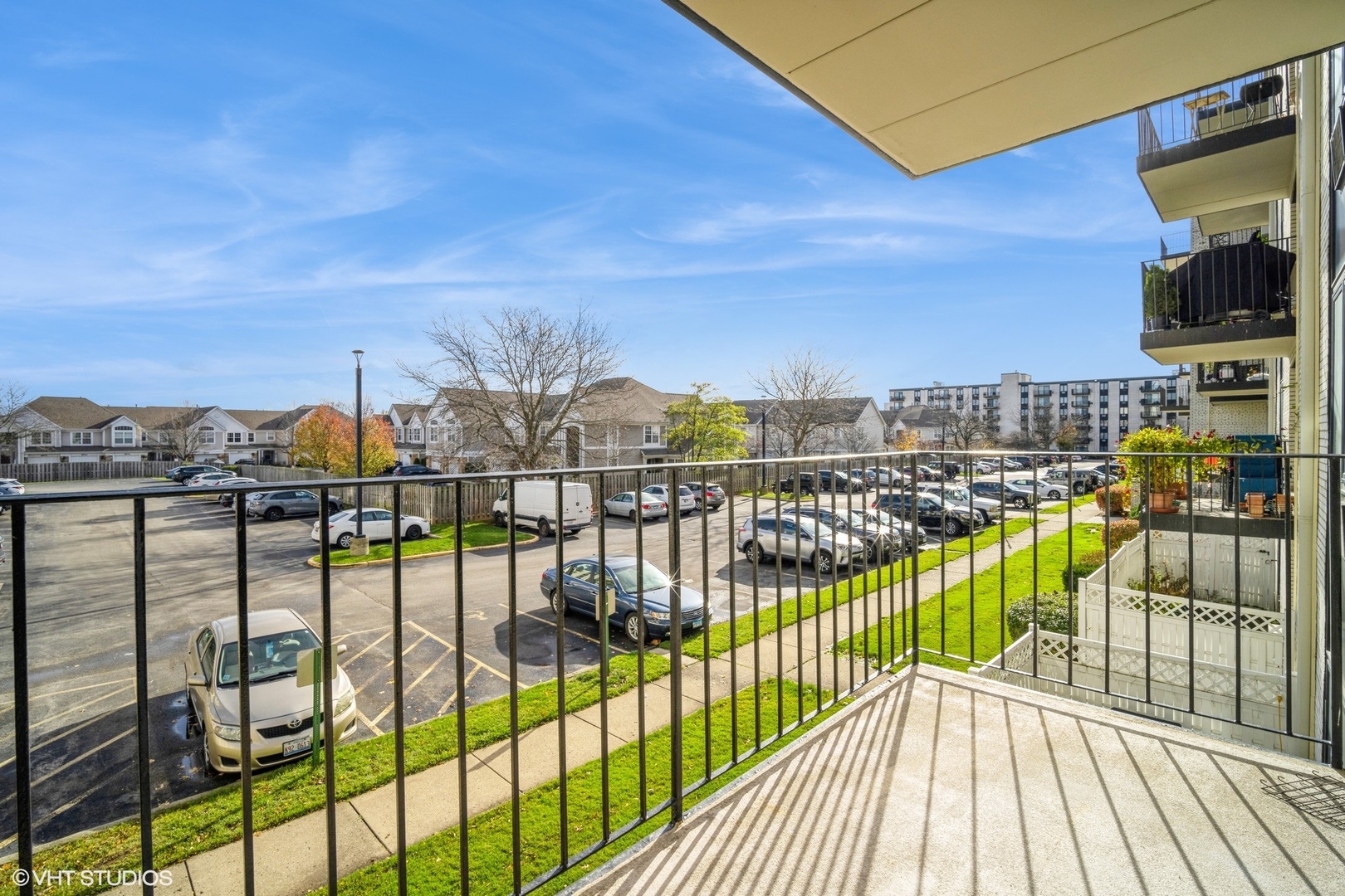 9737 N Fox Glen Drive Unit: 2B