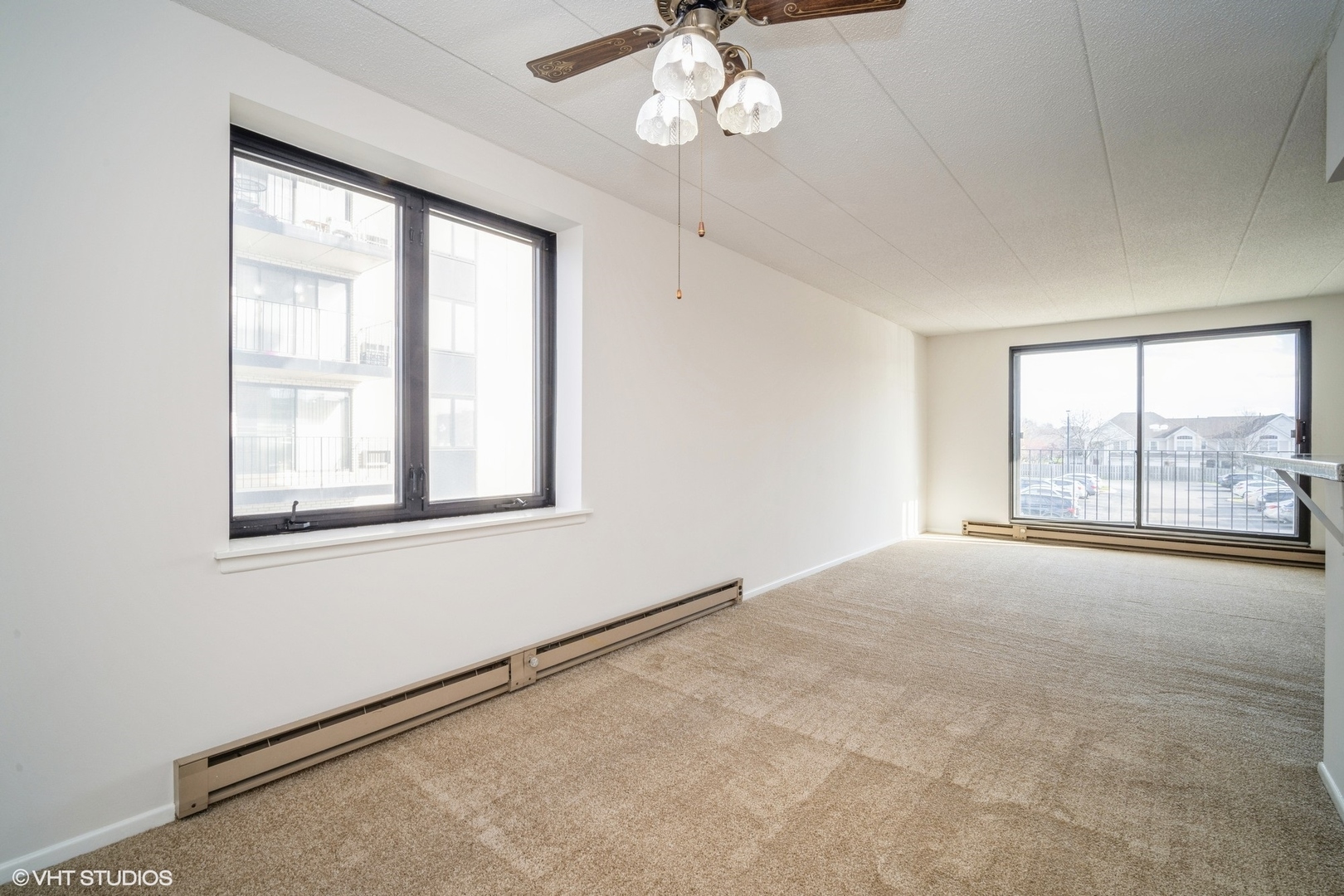 9737 N Fox Glen Drive Unit: 2B