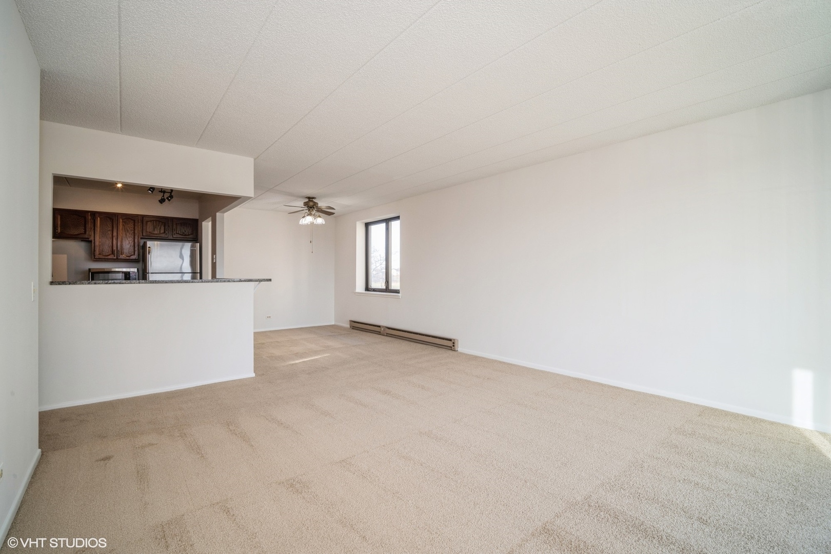 9737 N Fox Glen Drive Unit: 2B