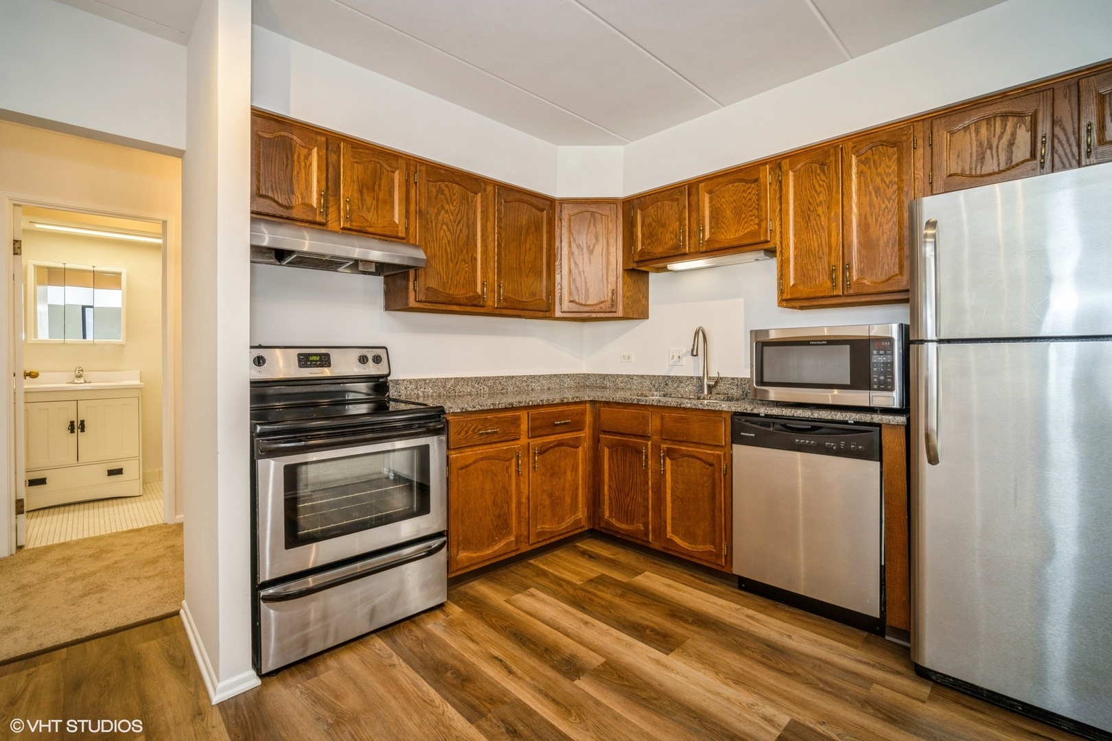 9737 N Fox Glen Drive Unit: 2B